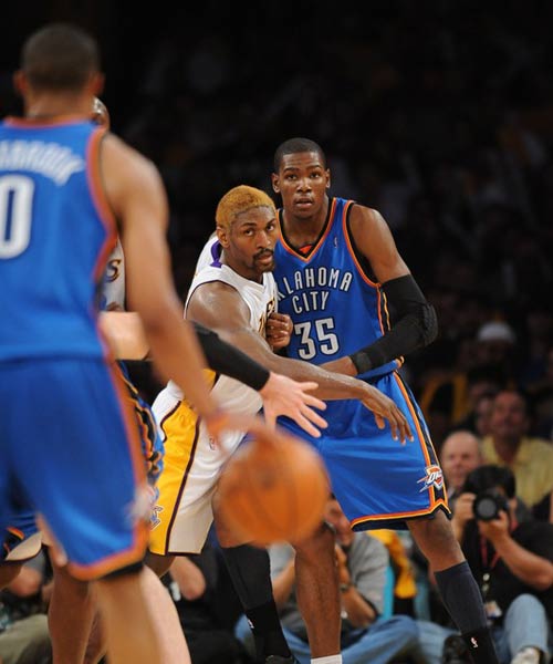 冲击的中锋 冲击的中锋