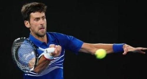 王哲林场下鼓掌叫好！李弘权假投真传助攻怀特塞德大猩猩暴扣